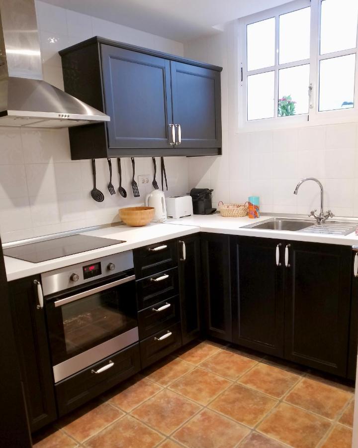Villa Consuelo - Quiet Location Close To Resorts Buzanada Bagian luar foto
