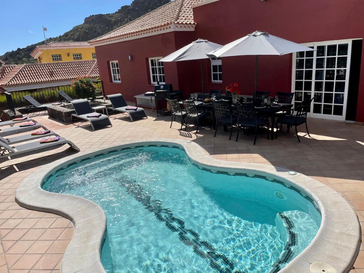 Villa Consuelo - Quiet Location Close To Resorts Buzanada Bagian luar foto